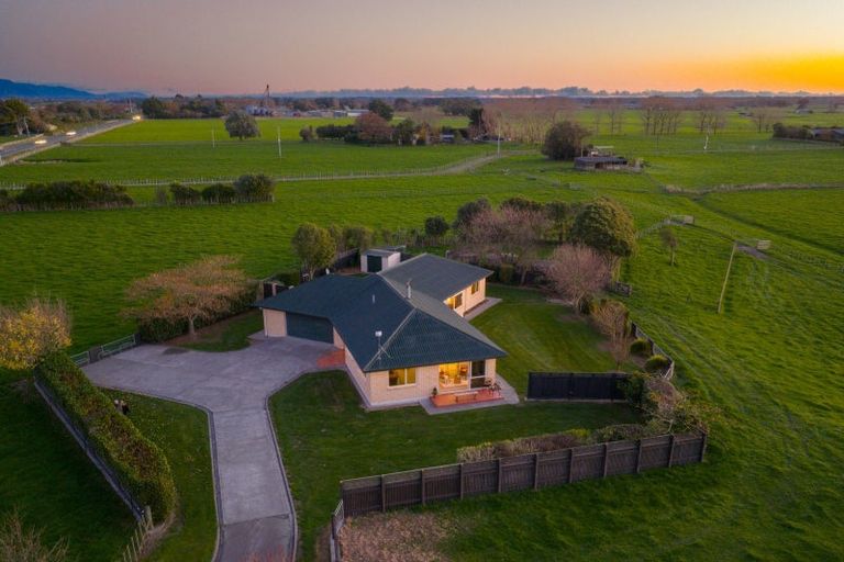 Photo of property in 1059 Camerons Line, Aorangi, Feilding, 4775