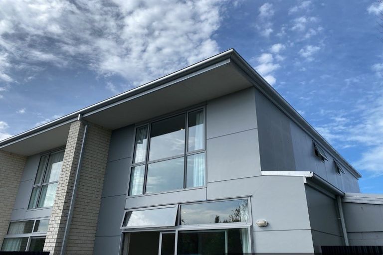 Photo of property in 62 Fairfield Avenue, Addington, Christchurch, 8024