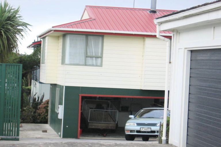 Photo of property in 161 Broderick Road, Johnsonville, Wellington, 6037