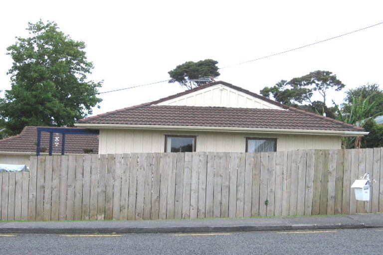 Photo of property in 59 Seaview Road, Glenfield, Auckland, 0629