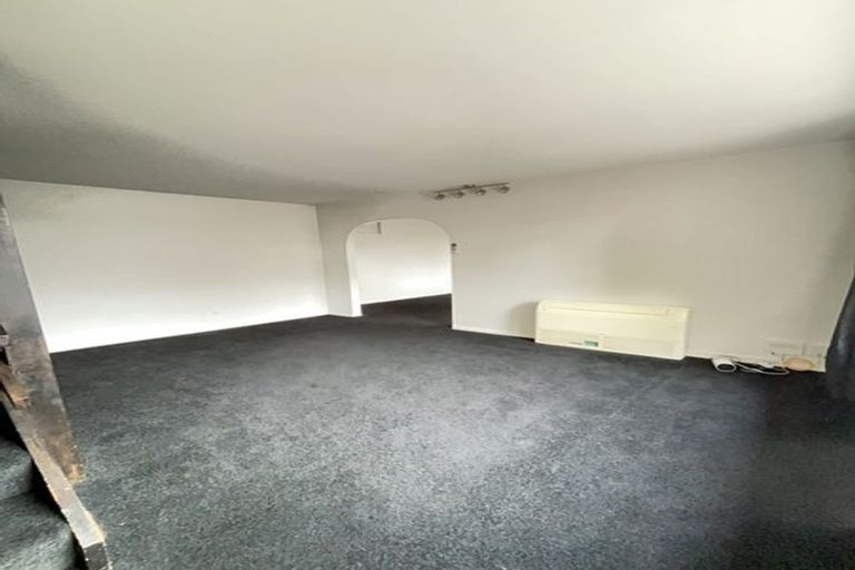 Photo of property in 10 Oakhurst Place, Russley, Christchurch, 8042