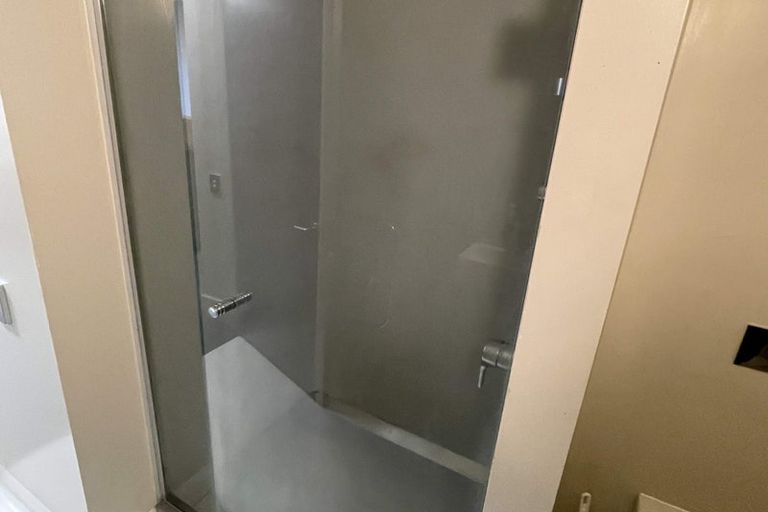 Photo of property in St Pauls Apartments, 46/43 Mulgrave Street, Thorndon, Wellington, 6011