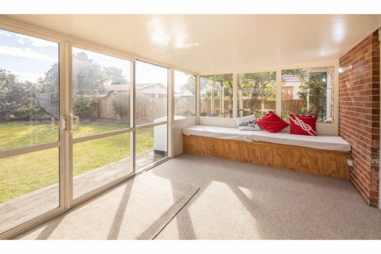 Photo of property in 165 Grahams Road, Burnside, Christchurch, 8053