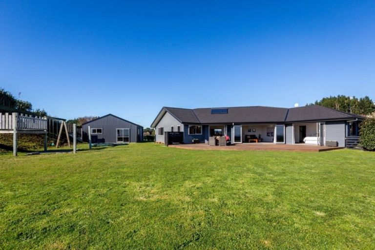 Photo of property in 590c Frankley Road, Hurworth, New Plymouth, 4371