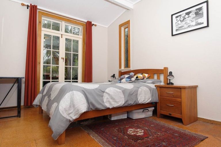 Photo of property in 75 Gardner Avenue, New Lynn, Auckland, 0600