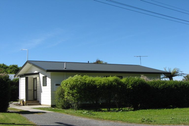 Photo of property in 3 Roebuck Street, Westport, 7825