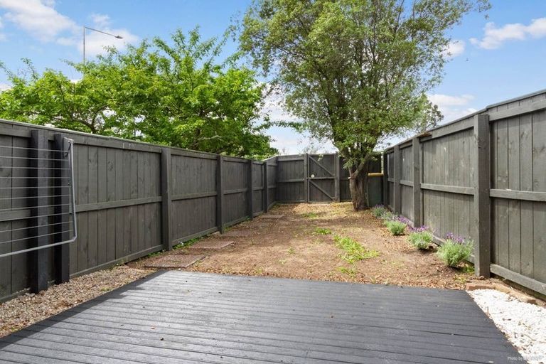 Photo of property in 1/34 Rata Street, New Lynn, Auckland, 0600