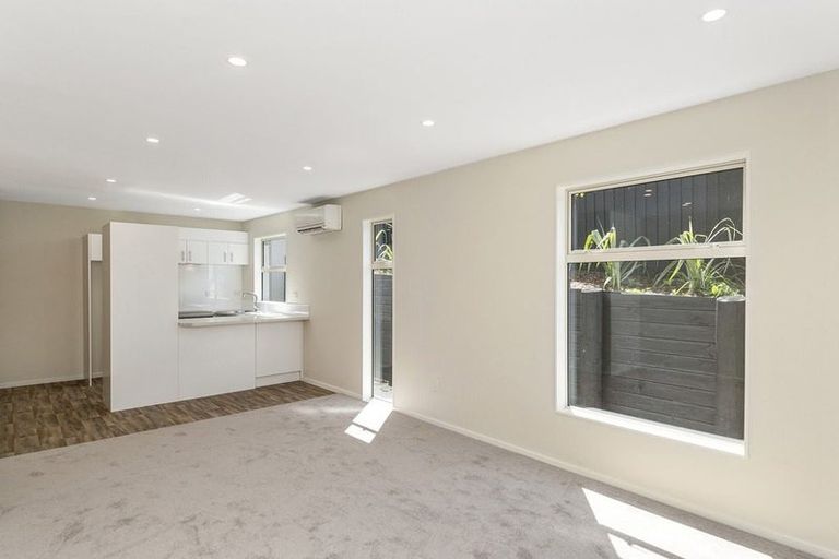 Photo of property in 4/469 Worcester Street, Linwood, Christchurch, 8011