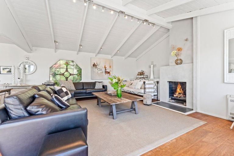 Photo of property in 465 Leigh Road, Whangateau, 0985