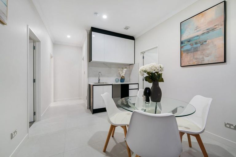 Photo of property in 21 Black Shed Road, Flat Bush, 2019