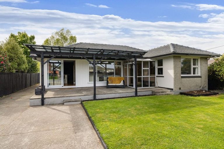 Photo of property in 124 Cavendish Road, Casebrook, Christchurch, 8051