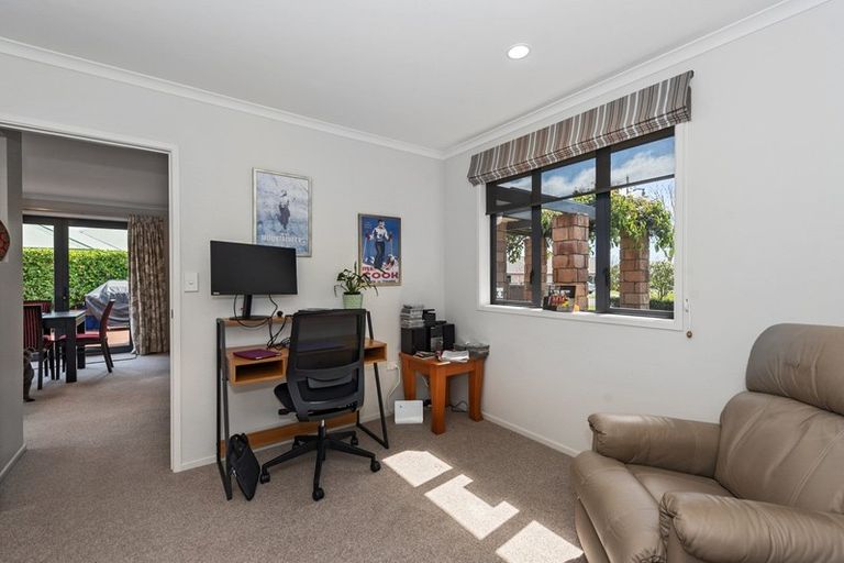 Photo of property in 24 Portobello Way, Huntington, Hamilton, 3210