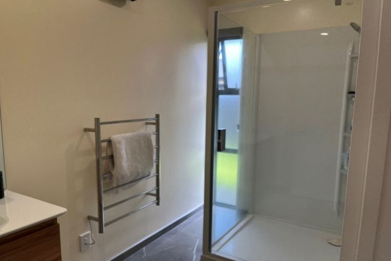 Photo of property in 6 Roles Way, Rolleston, 7615