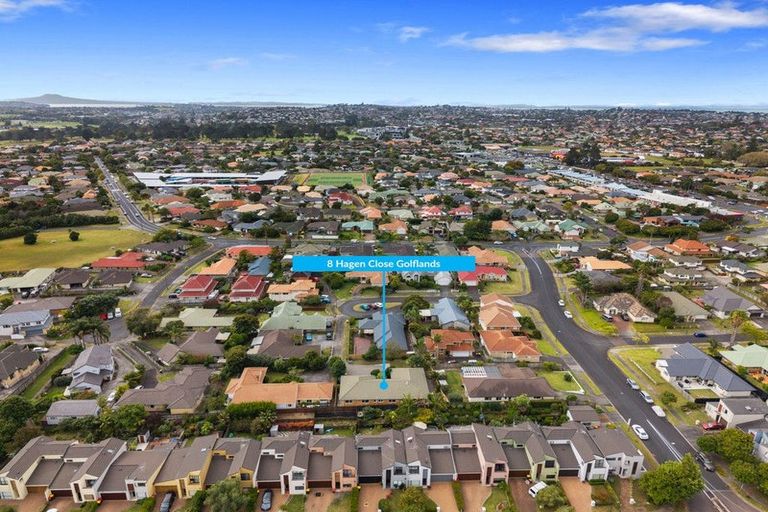 Photo of property in 8 Hagen Close, Golflands, Auckland, 2013