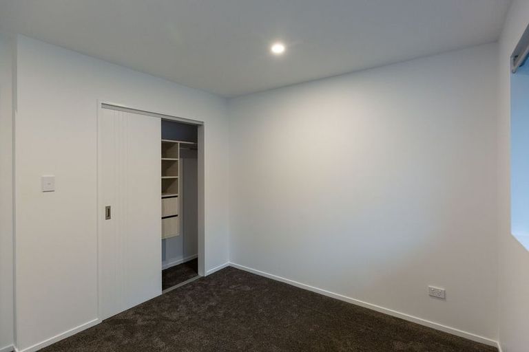 Photo of property in 57b Neil Avenue, Te Atatu Peninsula, Auckland, 0610
