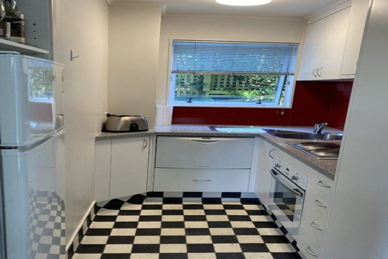 Photo of property in Windsor Court, 340u5 Tinakori Road, Thorndon, Wellington, 6011