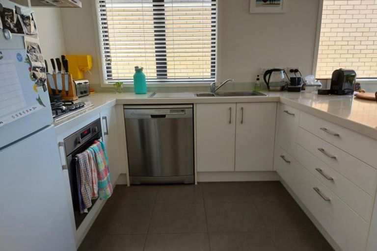 Photo of property in 41 Station Street, Hobsonville, Auckland, 0616