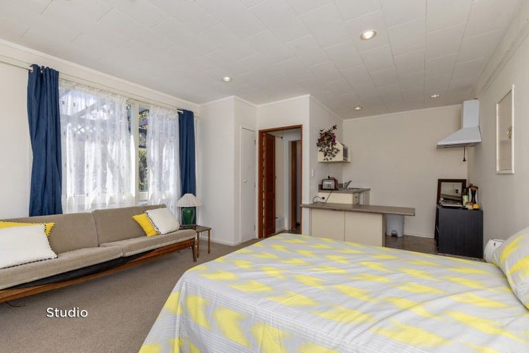 Photo of property in 30 Rata Street, Waikanae, 5036