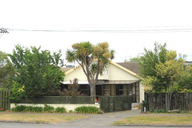 Photo of property in 105 Beachville Road, Redcliffs, Christchurch, 8081