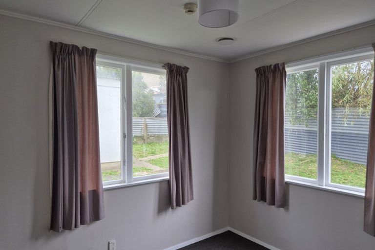 Photo of property in 144ab Warspite Avenue, Waitangirua, Porirua, 5024