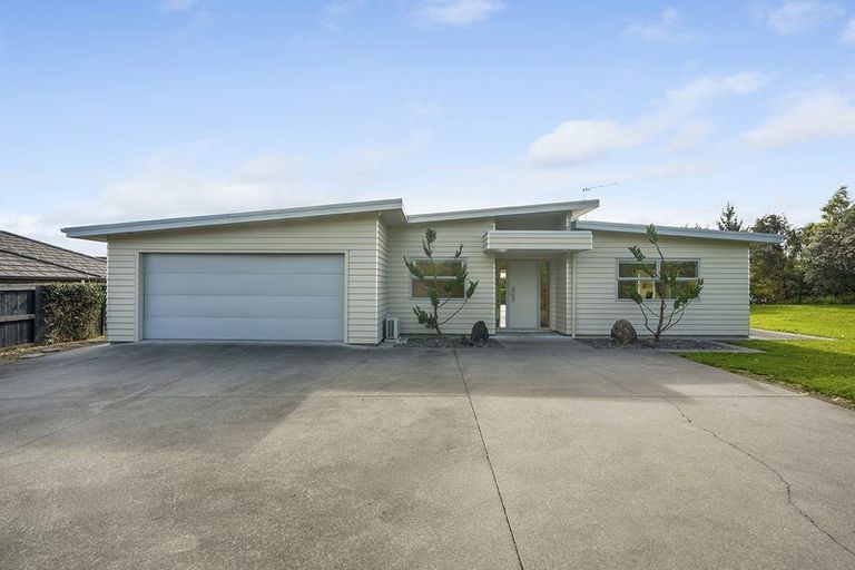 Photo of property in 23 Bentley Rise, Flagstaff, Hamilton, 3210