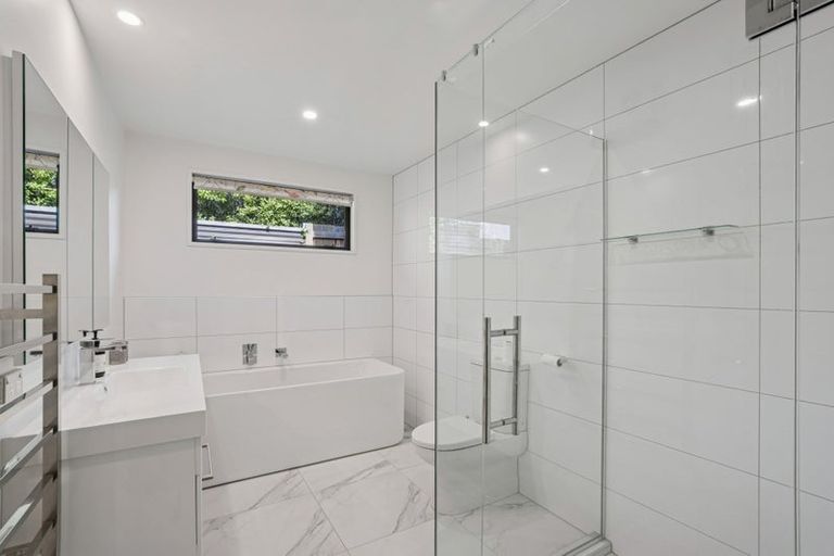 Photo of property in 560 Peninsula Road, Kelvin Heights, Queenstown, 9300