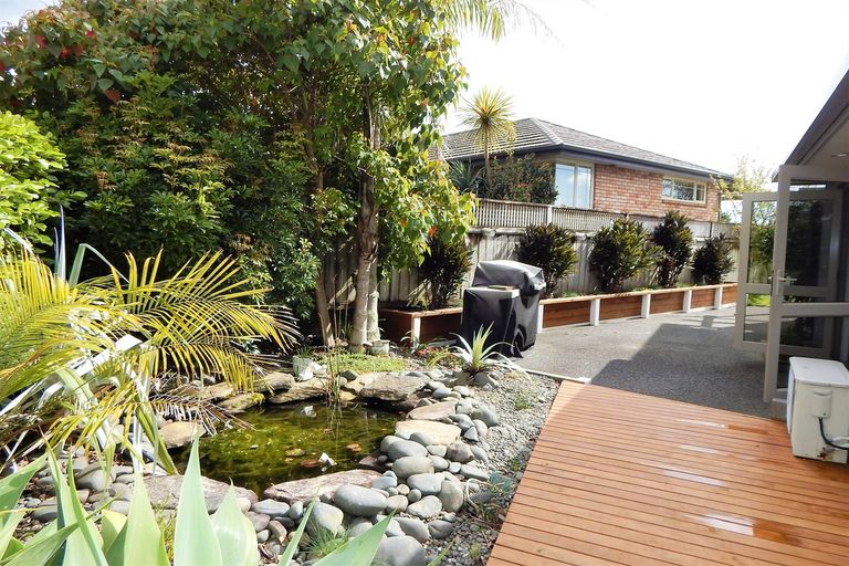 Photo of property in 9 Ranui Avenue, Kerikeri, 0230