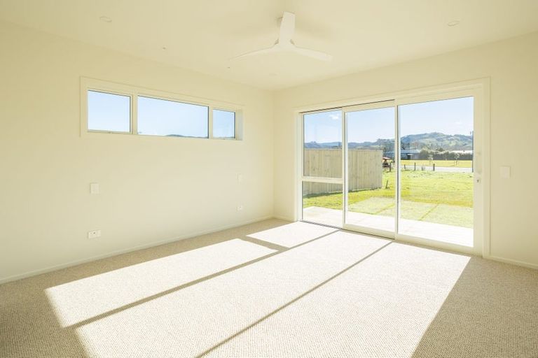 Photo of property in 181 Kupe Drive, Whitianga, 3510