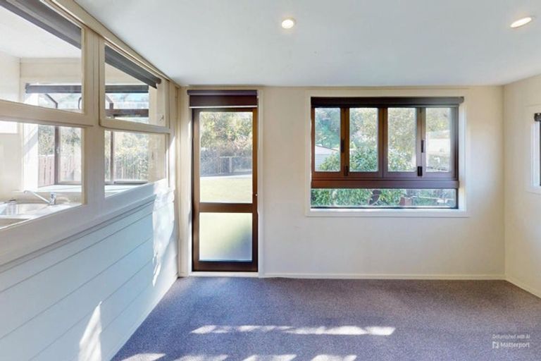 Photo of property in 5 Caversham Road, Westmere, Whanganui, 4501
