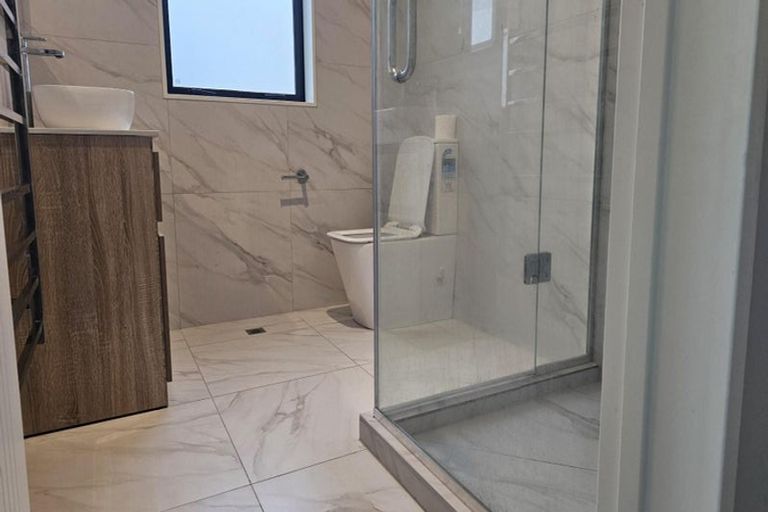 Photo of property in 5 Kate Duncan Drive, Swanson, Auckland, 0614