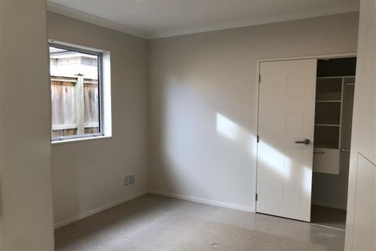 Photo of property in 48 Helianthus Avenue, Flat Bush, Auckland, 2019