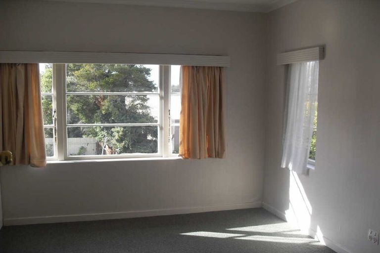 Photo of property in 10 Masters Avenue, Hillcrest, Hamilton, 3216