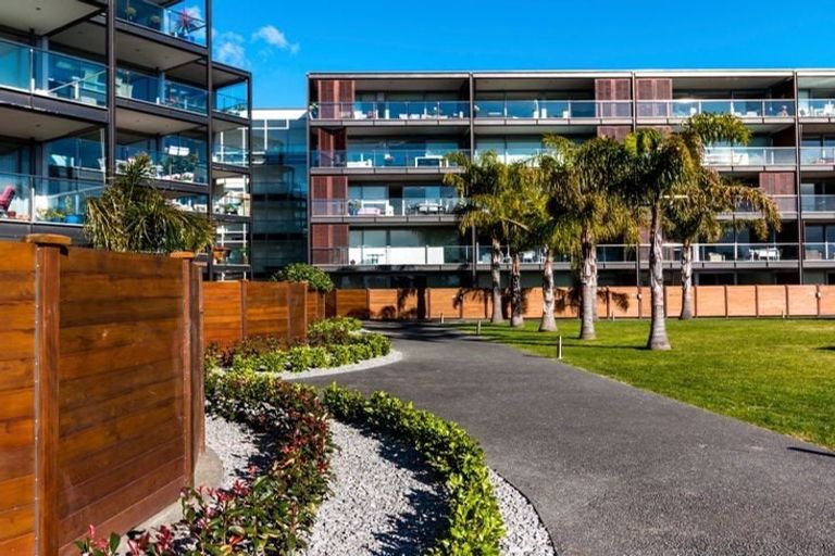 Photo of property in 403c/14 West Quay, Ahuriri, Napier, 4110