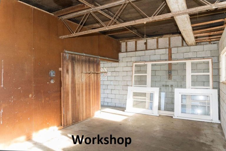 Photo of property in 97 Guy Street, Dannevirke, 4930