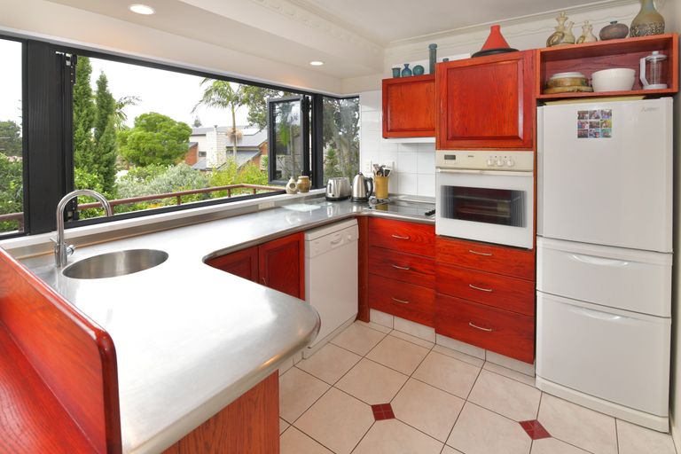 Photo of property in 3/6 Manuka Street, Orewa, 0931