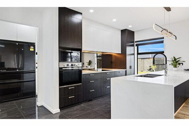 Photo of property in 10 Goodland Place, Rolleston, 7614