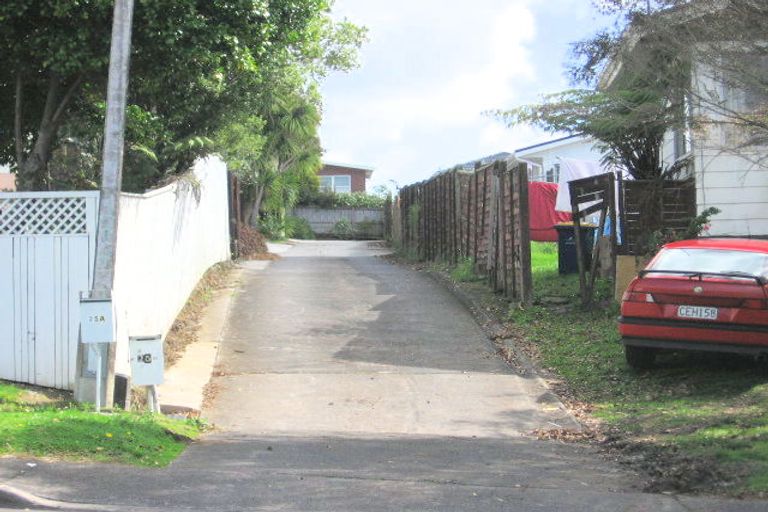 Photo of property in 25 Solar Road, Glen Eden, Auckland, 0602
