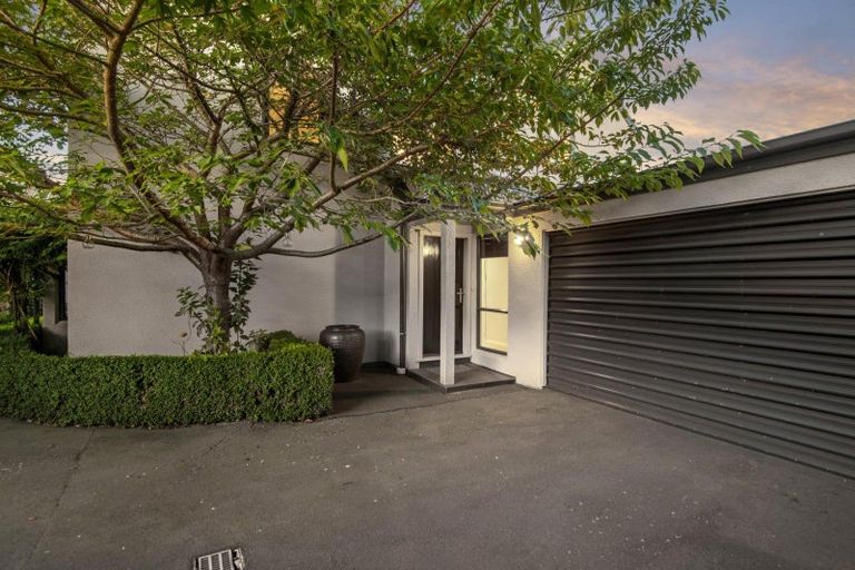 Photo of property in 90a Hinau Street, Castlecliff, Whanganui, 4501
