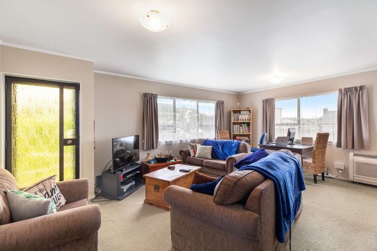 Photo of property in 1/7 King Edward Avenue, Papakura, 2110