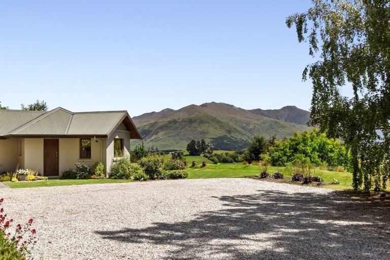 Photo of property in 515 Mount Barker Road, Wanaka, 9382