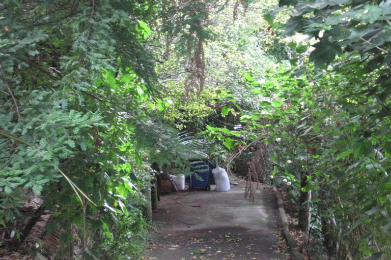 Photo of property in 19 Park Road, Titirangi, Auckland, 0604