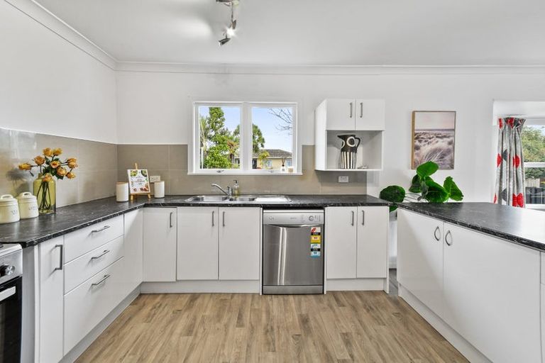 Photo of property in 3/150 Porchester Road, Papakura, 2110