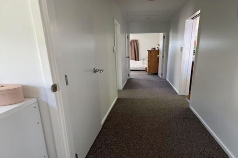 Photo of property in 4 Halder Place, Torbay, Auckland, 0632