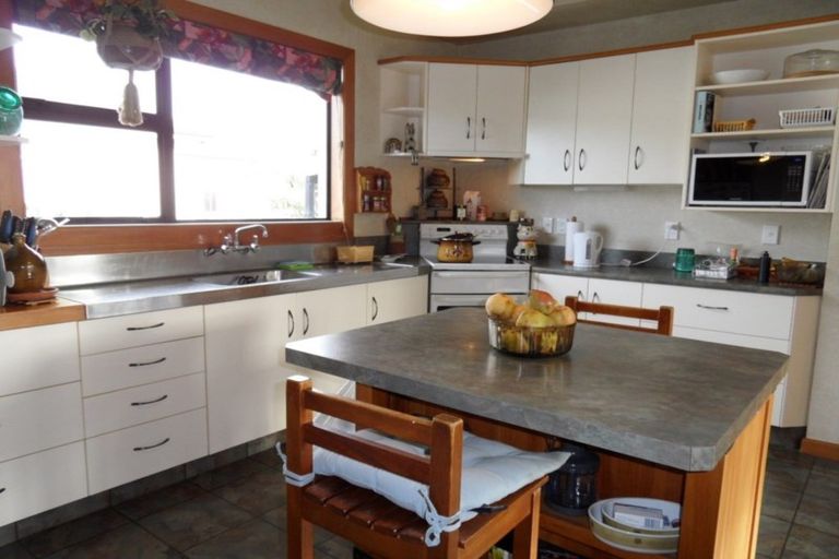 Photo of property in 23 Milton Street, Gore, 9710