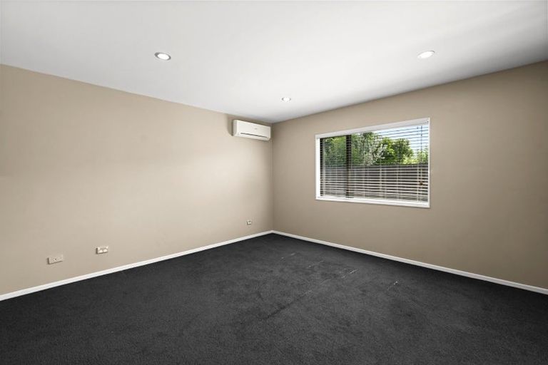Photo of property in 12 Te Ironui Place, Huntington, Hamilton, 3210