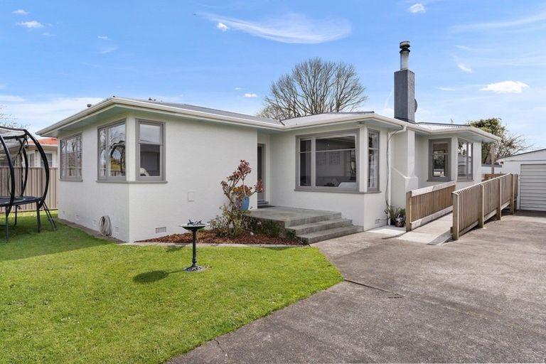 Photo of property in 32 Rugby Street, Awapuni, Palmerston North, 4412