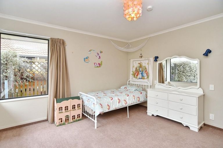 Photo of property in 12 Camleigh Close, Kaiapoi, 7630