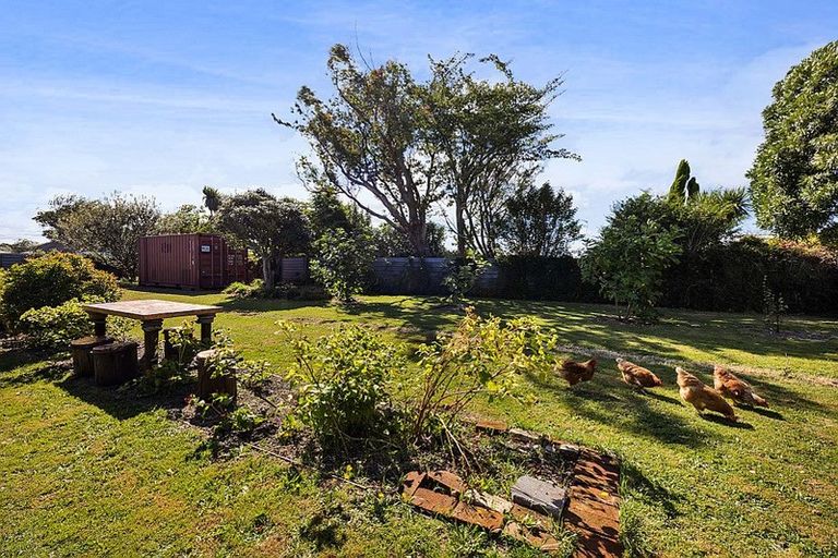 Photo of property in 48 Egmont Street, Hawera, 4610