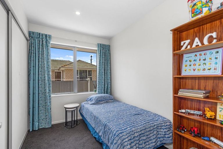 Photo of property in 6 Newhaven Street, Burwood, Christchurch, 8083
