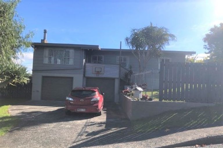 Photo of property in 1 Moa Place, Onerahi, Whangarei, 0110
